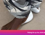 Sneaker hở 4 ngón chân giá 14 triệu đồng gây tranh cãi