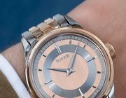 Thứ khiến đồng hồ tối giản có giá nửa triệu USD