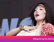 Kwon Eun Bi táo bạo ở lễ hội nước