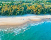 Tạm biệt thành phố ồn ào, khu du lịch Hồ Tràm đang chờ bạn thư giãn