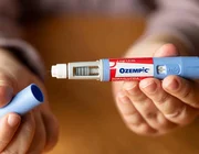 Thuốc Ozempic giảm cân: Giá bao nhiêu, mua ở đâu và có nên dùng?