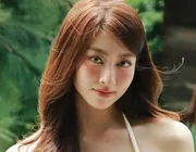 Local brand của hoa hậu Lương Thùy Linh bị chê 'vừa đắt vừa xấu'