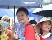 Khán giả đội mưa xem concert 'Việt Nam trong tôi'