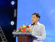 Ông Johnathan Hạnh Nguyễn đồng hành cùng 1.050 học sinh khó khăn Khánh Hòa