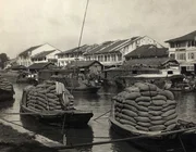 Saigon-Cholon Mosaic: Bến tàu giao thương xưa ở Chợ Lớn – Hồn cốt thương cảng của người Hoa