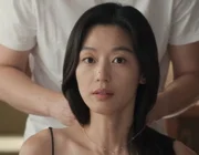 Jun Ji Hyun bị tẩy chay, hủy bỏ loạt quảng cáo?