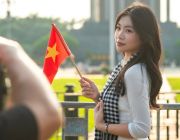 Người Việt chi hơn 13 tỷ đồng cho thời trang gắn Quốc kỳ