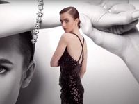 Lily Collins: Nàng thơ mới của Cartier