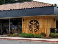 Starbucks và Amazon cùng hợp tác mang đến trải nghiệm café mới