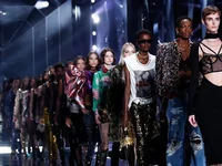 BST Xuân-Hè 2022- Dolce&Gabbana mang tinh thần lạc quan sáng tạo