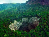 Trải nghiệm “thót tim” với những tour du lịch mạo hiểm nhất nhì thế giới