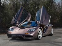 Siêu xe McLaren F1 Road 1995 được bán đấu giá với kỷ lục 20,5 triệu USD