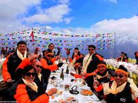 15 phút ăn sáng trên đỉnh Everest với giá 5000 USD/người