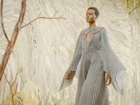 Dior Haute Couture Thu Đông 2021-2022: Tinh hoa thời trang nghệ thuật