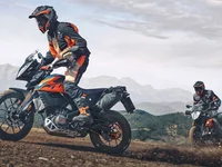 KTM 390 Adventure 2022 ra mắt tại Malaysia