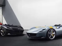 Siêu xe Ferrari Monza: Giá cực khủng nhưng nắng mưa vẫn phải... “che dù”