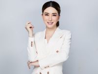 Doanh nhân chuyển giới Thái Lan mua lại Miss Universe với giá 20 triệu USD