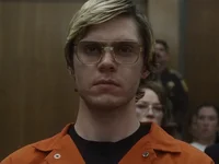 Netflix “đặt hàng" thêm hai phần phim series “Monster” của Ryan Murphy
