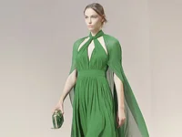 Elie Saab - Fall Winter 2022/2023: Sự đa dạng trong phong cách