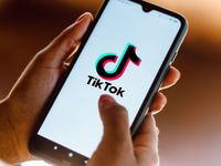 Tiktok ra mắt tính năng tạo hình ảnh AI mới