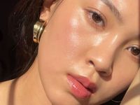 Tìm hiểu phương pháp “dưỡng ẩm bánh kẹp” trên Tiktok