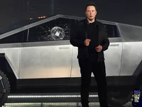 Elon Musk cảnh báo về xe bán tải động cơ điện Cybertruck của Tesla