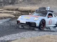 Porsche 911 Dakar độc nhất Việt Nam chu du khắp các cung đường