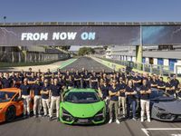Cột mốc lịch sử của Lamborghini: hơn 10.000 xe được bàn giao