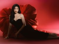 Trương Quỳnh Anh tham gia Bước Nhảy Hoàn Vũ New
