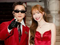 Hòa Minzy đăng ảnh với Sơn Tùng sau 9 năm