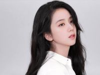 Người phụ nữ đẹp nhất thế giới năm 2024