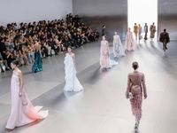 Thời trang Haute Couture thách thức suy thoái kinh tế