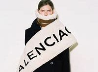 BST BALENCIAGA THU-ĐÔNG 2024: Liệu Demna Gvasalia đã thực sự đưa Balenciaga trở về nơi vốn có?
