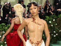 Zendaya, Lana Del Rey dẫn đầu phái "thần rừng" đổ bộ Met Gala 2024