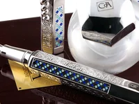 Giới siêu giàu London dùng bút máy kim cương, thuê giúp việc tốn 11 tỷ