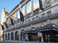 9 khách sạn sang trọng nhất ở London