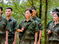 Hoa hậu Thùy Tiên, rapper Pháo lăn xả cứu nạn trong tập 2 Sao nhập ngũ 2024