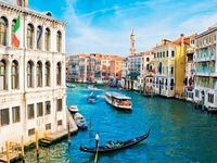 Khám phá Venice: Nơi thời gian ngừng trôi trên những dòng kênh lãng mạn