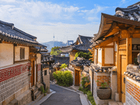 Chiêm ngưỡng vẻ đẹp cổ kính của làng Hanok Jeonju trong sắc thu vàng