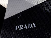BST Prada Xuân-Hè 2025