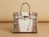 Sự thật về túi Hermès da cá sấu 'bạch tạng'