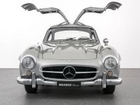 Huyền thoại Mercedes-Benz 300 SL có thể về Việt Nam?