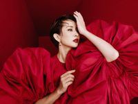 Chị đẹp Thuý Hiền “ thần thái ngút ngàn” trong bộ ảnh thời trang