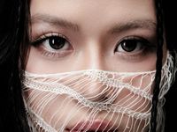 tlinh: Sự nổi tiếng giúp tôi luôn soi chiếu và thay đổi bản thân, để có thể trưởng thành nhanh hơn
