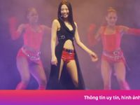 Jennie cuốn hút trên sân khấu Mỹ