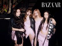 BLACKPINK ra nhạc mới nhất ngay trên sân khấu World Tour
