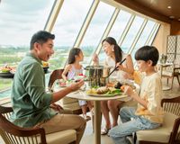 Tận hưởng thế giới ẩm thực hấp dẫn trên du thuyền Spectrum of the Seas