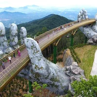 Cầu Vàng được hai “ông lớn” giới truyền thông quốc tế chọn vào top ảnh ấn tượng 2018