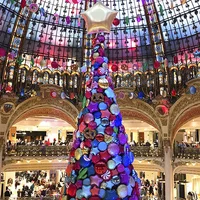 Lung linh sắc màu chợ Giáng sinh Paris