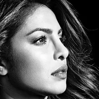 Priyanka Chopra và bí quyết dưỡng da “mẹ dạy”